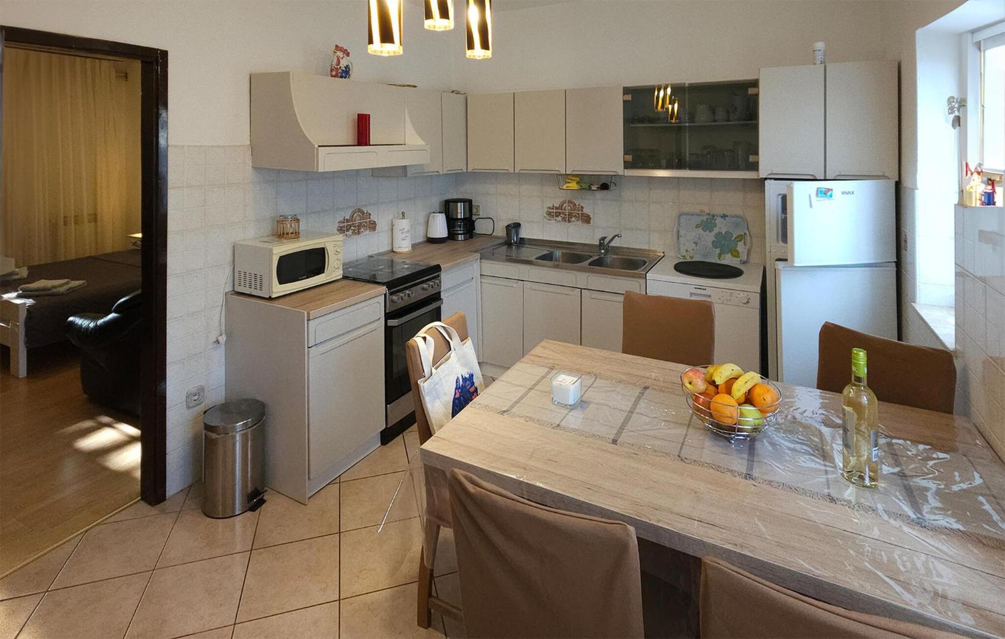 Beautiful Apartment In Porec With Wifi المظهر الخارجي الصورة