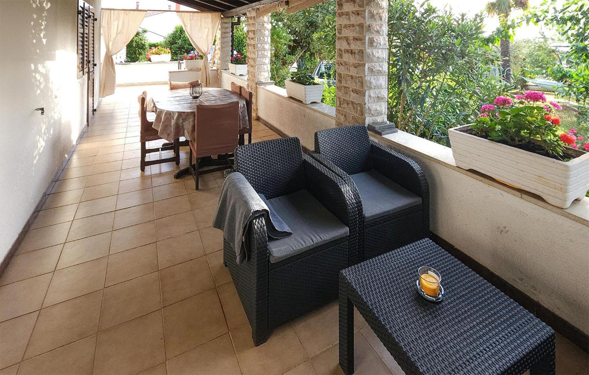 Beautiful Apartment In Porec With Wifi المظهر الخارجي الصورة