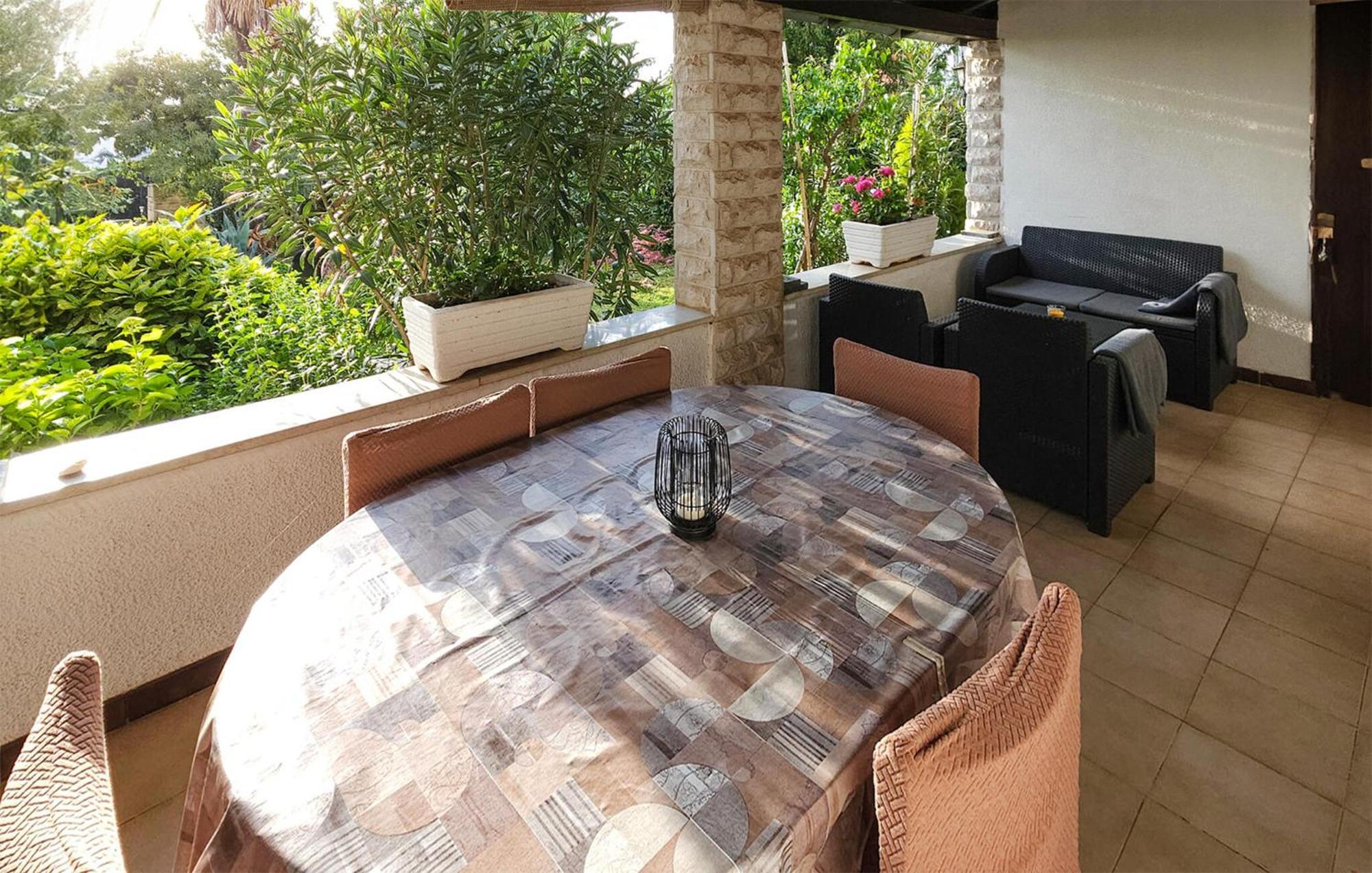 Beautiful Apartment In Porec With Wifi المظهر الخارجي الصورة