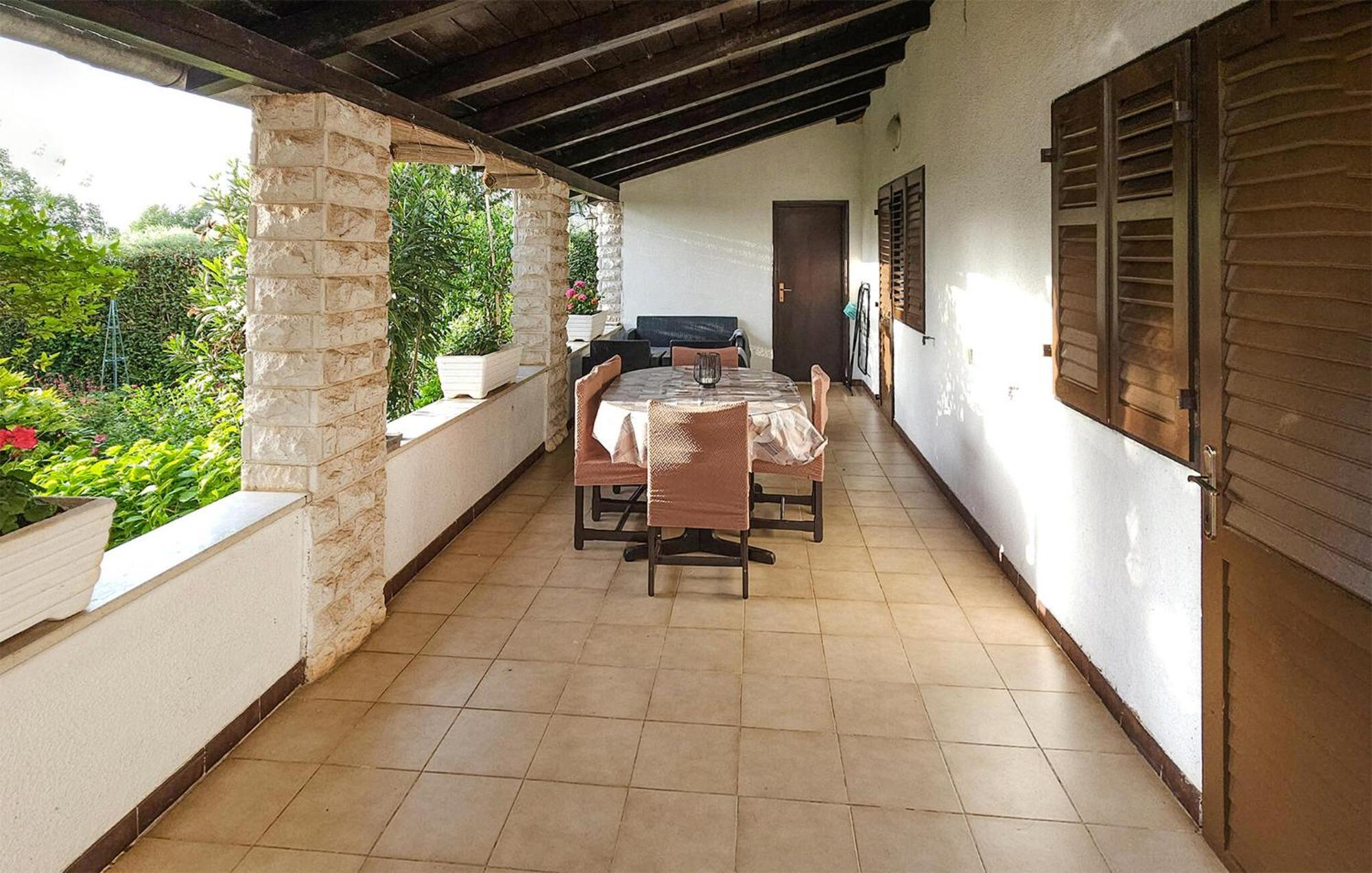 Beautiful Apartment In Porec With Wifi المظهر الخارجي الصورة